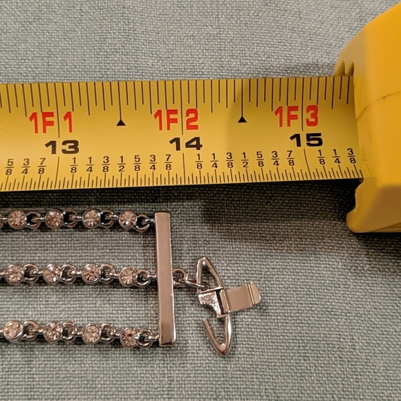 GIVENCHY Three row choker - Picture 6 of 11